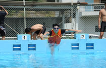 写真3：水難救助訓練