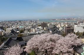 写真2：空から日本を見てみよう＋の撮影