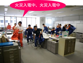 写真：午前4時11分9番つうほう
