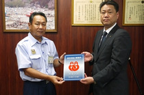 写真1：表示証交付式
