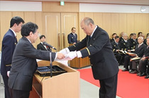 写真2：定例表彰式