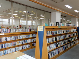 写真：図書室