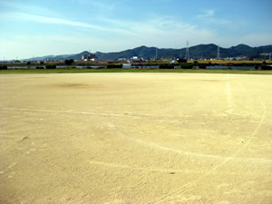 写真1：せせらぎ運動公園