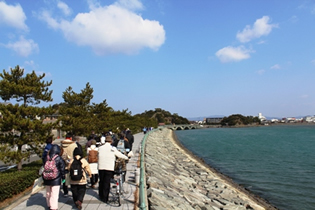写真3：和歌の浦万葉ウォーク