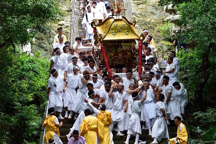 和歌祭