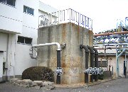 写真:汚泥分配槽