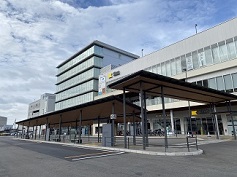 南海和歌山市駅前広場バスゾーンの写真