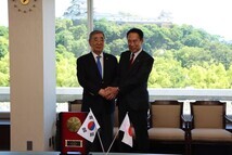 カン氏市長表彰2