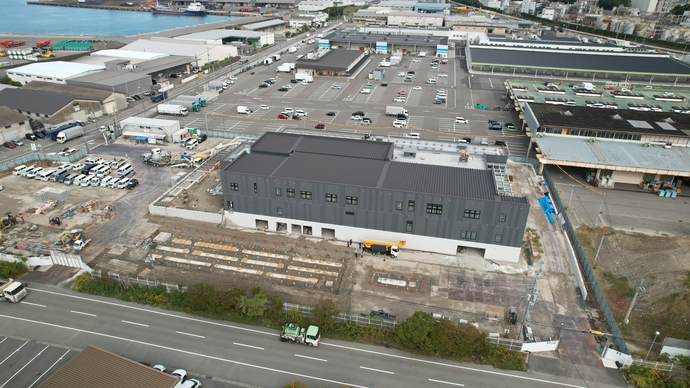 令和7年10月　外装工事、配管配線等