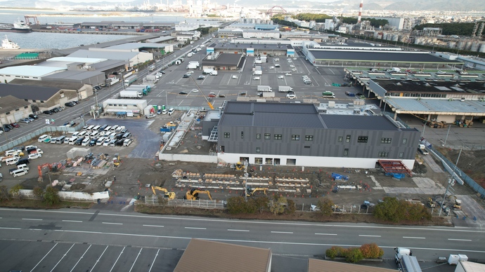 令和7年11月　外装工事、配管配線、内装工事等