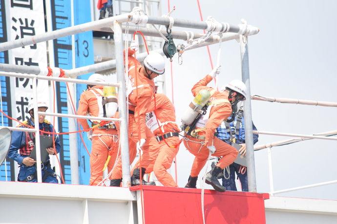 写真：訓練開始