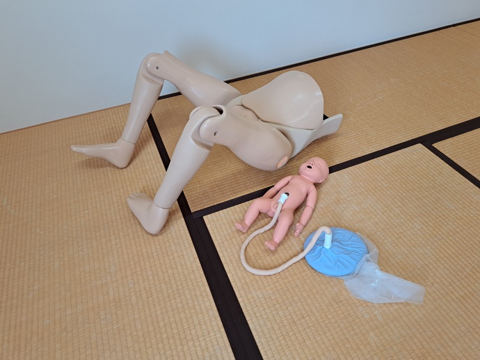 分娩介助用人形「ひろこ」