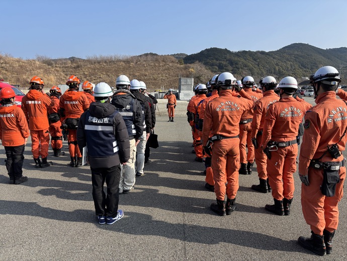 写真：開始式の様子